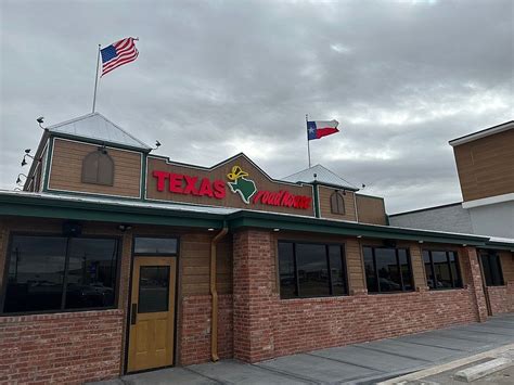 An Inside Look at Lubbock’s New Texas Roadhouse Location