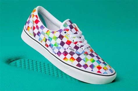 Vans ComfyCush Era & Old Skool "Tie-Dye Checker" Release | Hypebeast