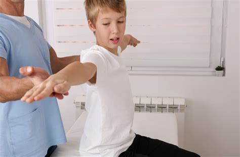 Back Pain in Children: How it Happens and How to Help