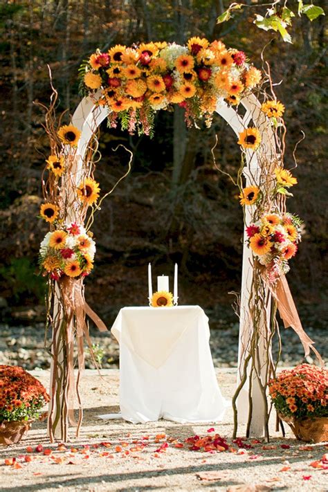 15+ Wonderful Wedding Arches Ideas That Will Upgrade Your Wedding ...