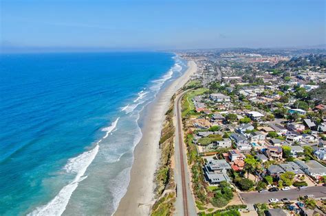 Del Mar City Beach - Enjoy Swimming and Novice Surfing in Gentle Waters ...