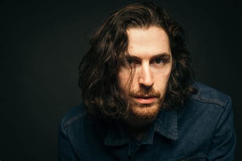 Hozier performs a stunning set of songs on Oake and Riley in the ...