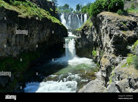 This is White River Falls in Tygh Valley, Oregon. The White River ...