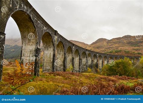 Glenfinnan Viaduct in Scotland Was Featured in Harry Potter Films Stock ...