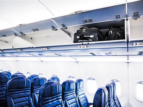 United's Overhead Bag Fee Will Surely Spread to Other Airlines | WIRED