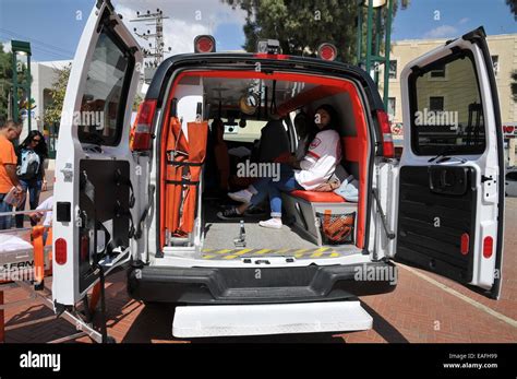 Israeli Magen David Adom Ambulance Stock Photo - Alamy