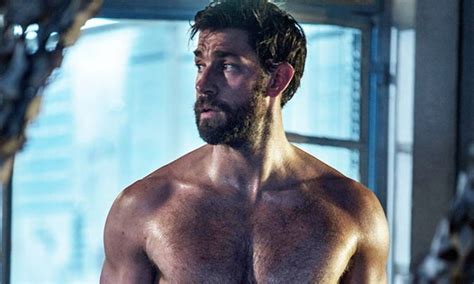 John Krasinski Shares His Derriere on Amazon's 'Jack Ryan' - Gayety