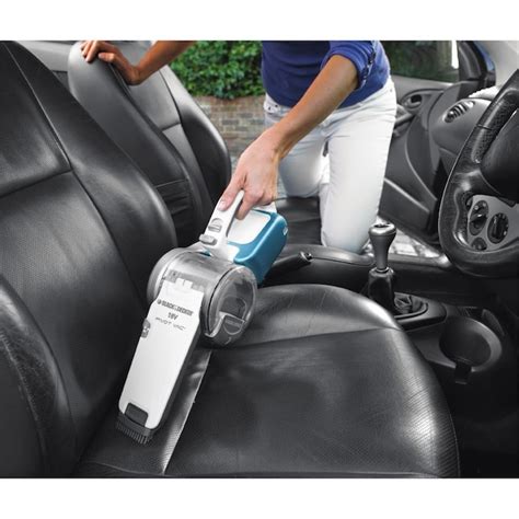 BLACK+DECKER 18-Volt Cordless Car Made For Pet Hair Handheld Vacuum in ...