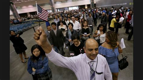 'I’m so happy today': Thousands attend L.A. naturalization ceremony ...