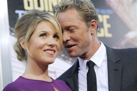 Christina Applegate and Martyn LeNoble Marry During Oscars Weekend