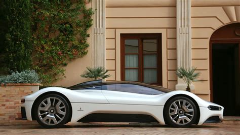 Design Review: Maserati Birdcage 75th Concept (2005) - Drive