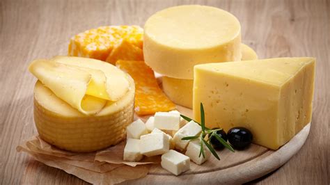 Is Cheese Bad for Fatty Liver? (Expert Answer)