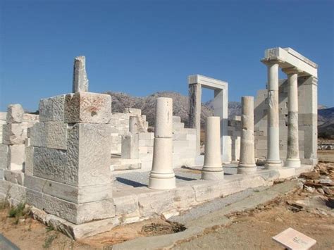 Naxos - History, Location & Key Facts 2022 | Viator