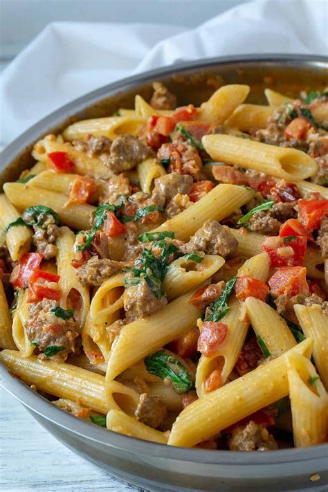 Creamy Italian Sausage and Tomato Pasta | Foodtasia | Recipe | Sausage ...