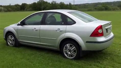 Ford Focus Ghia 2005 Review - Ford Focus Review