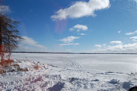 Houghton Lake Happenings: Houghton Lake Ice Fishing or Baby It's Cold ...