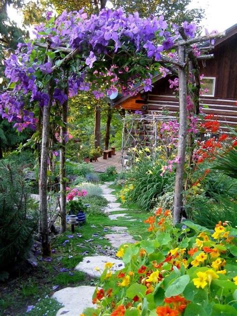 Beautiful Cottage Style Garden Ideas for a Charming Outdoor Space - The ...