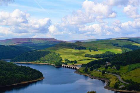 Derwent Valley Walk – Peak District Walks - Active-Traveller