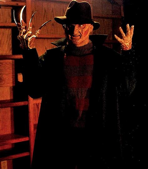 Robert Englund in Wes Craven's New Nightmare (1994) | New nightmare ...