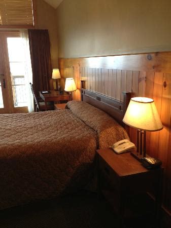 The Lodge at Mount Magazine (Paris, AR): What to Know BEFORE You Bring ...