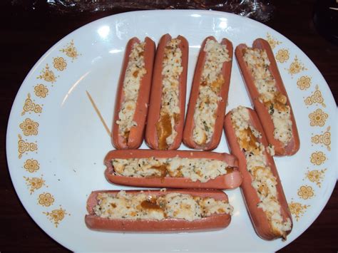 Frugal Like Grandma: Stuffed Hot Dogs