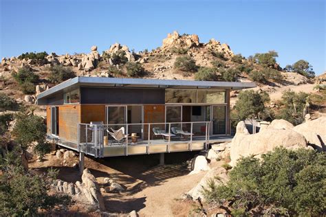 Home in Mojave Desert Region by Lance O’Donnell of o2 Architecture ...