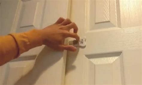 Sliding Closet Door Locks With Key | Dandk Organizer