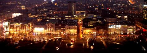 Warsaw nightlife. | Warsaw nightlife, Paris skyline, Night life