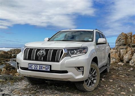 Toyota Land Cruiser Prado 3.0D VX-L (2018) Quick Review