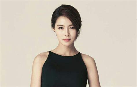 Kahi Celebrates Her Amazing Post-Pregnancy Body On Instagram | Soompi