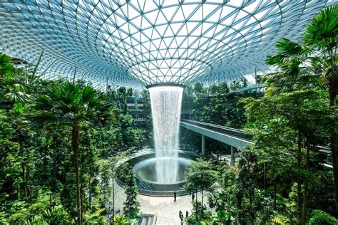 15 Best Things To Do In Singapore Airport (Changi Layover)