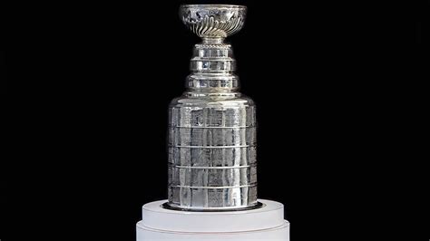 The Stanley Cup Trophy Has a Long and Quirky History | HowStuffWorks