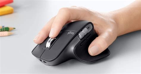 The Logitech MX Master 3 is the best wireless mouse you didn't know you ...