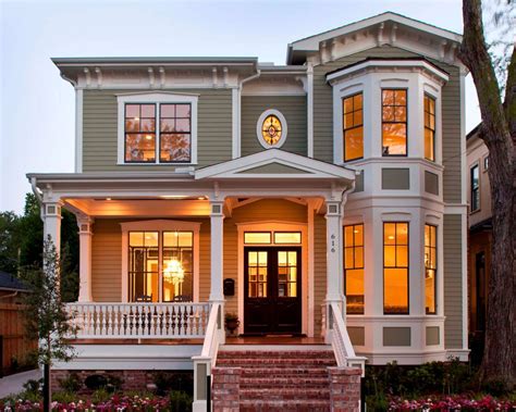 What You Need To Know About Victorian Style Homes