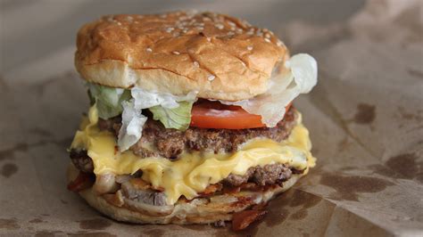 25 Best Fast Food Burgers | Top Chains Ranked | List Monster