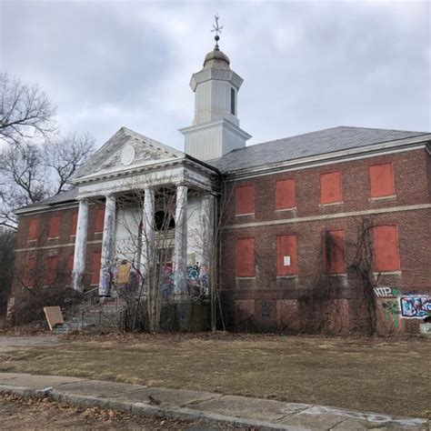 Metropolitan State Hospital (MSH) – Waltham, Massachusetts - Atlas Obscura