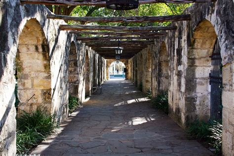 The Alamo Inside : Panoramio - Photo of inside the Alamo - Republic of ...