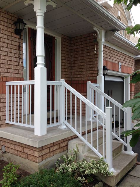 porch-aluminum-stair-railing- Toronto Aluminum Railings