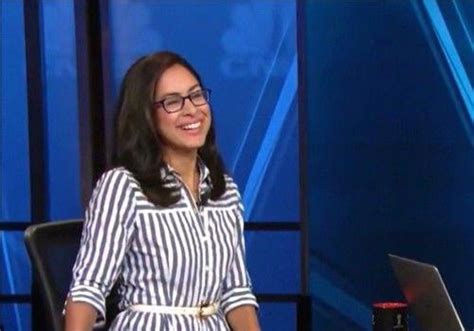 seema mody cnbc wearing glasses : r/cnbcnewswomen