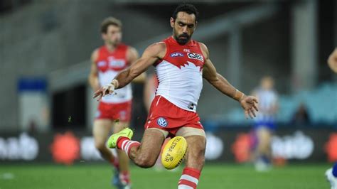 Adam Goodes documentary: AFL, clubs issue powerful apology following ...