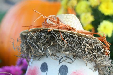 MarvinsDaughters: DIY Happy Fall Y'All Pumpkin