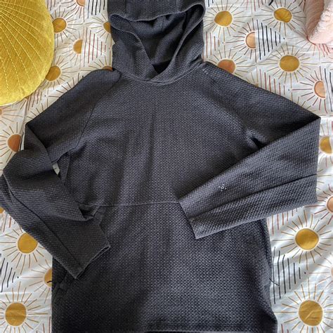 Lululemon Men's Grey Hoodie | Depop