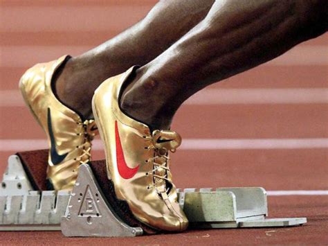 Flashback // Michael Johnson's Golden Nike Shoes | Nike track shoes ...