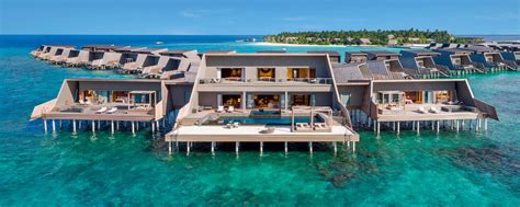 Maldives 5-Star Luxury Resort Hotel | The St. Regis Maldives Vommuli Resort