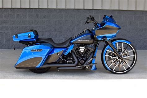 2015 Harley Davidson Road Glide Custom Bagger – 26″ Wheel Chopped Tour ...