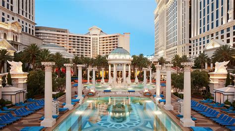 19 of the Best Family Pools for Kids in Las Vegas - The Family Vacation ...