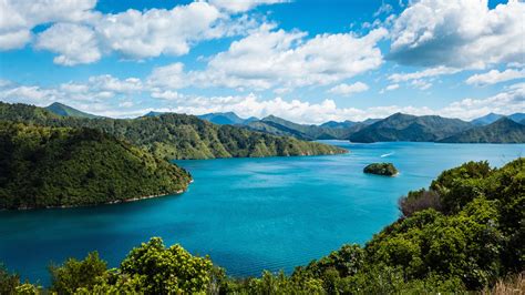 Sailing The Marlborough Sounds, NEW ZEALAND | Wandermelon