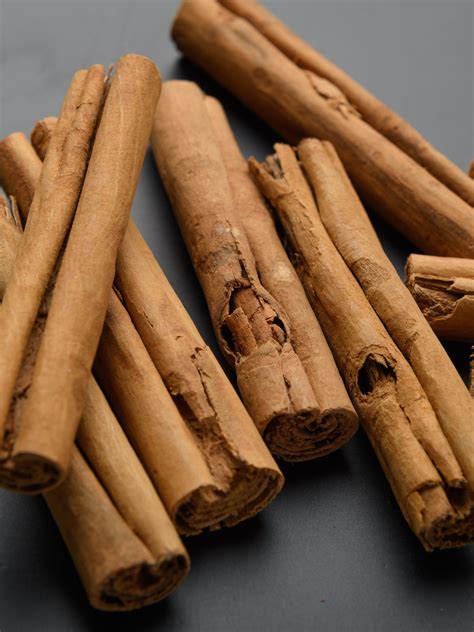 Ceylon cinnamon sticks