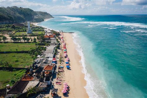 7 Pantai Terindah di Indonesia Wajib di Kunjungi - Dunia Cerdas