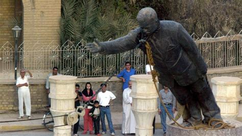 Like the toppling of Saddam's statue in Iraq, Putin needs a fake ...